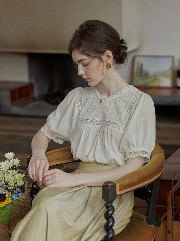 Delicate Floral Lace Trim Blouse