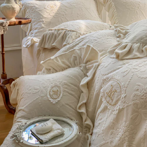 French Palace Velvet Bedding Set