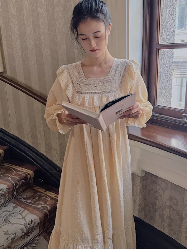 White Vintage Lace Long Nightgown