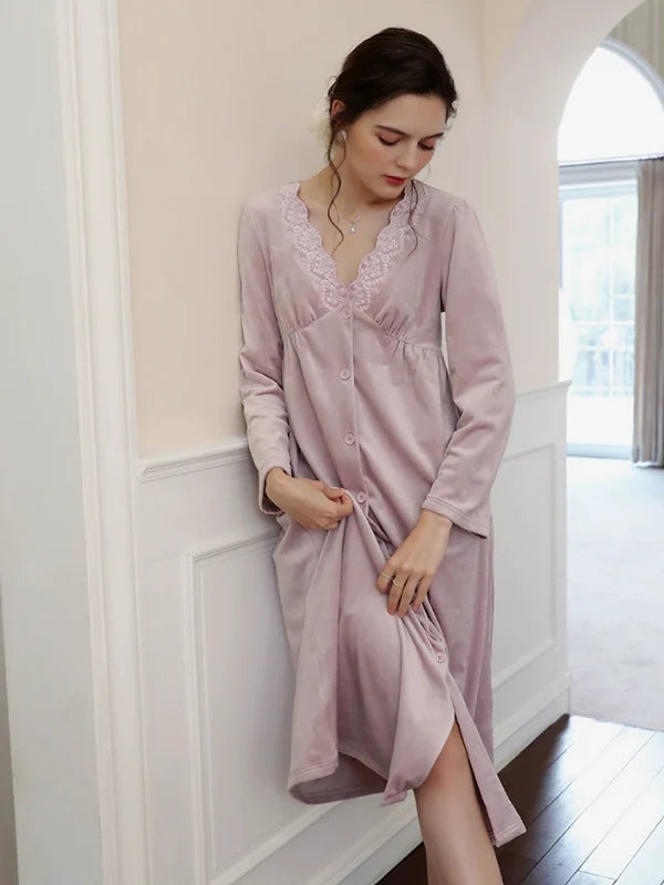 Romantic Wave Embroidery Nightgown
