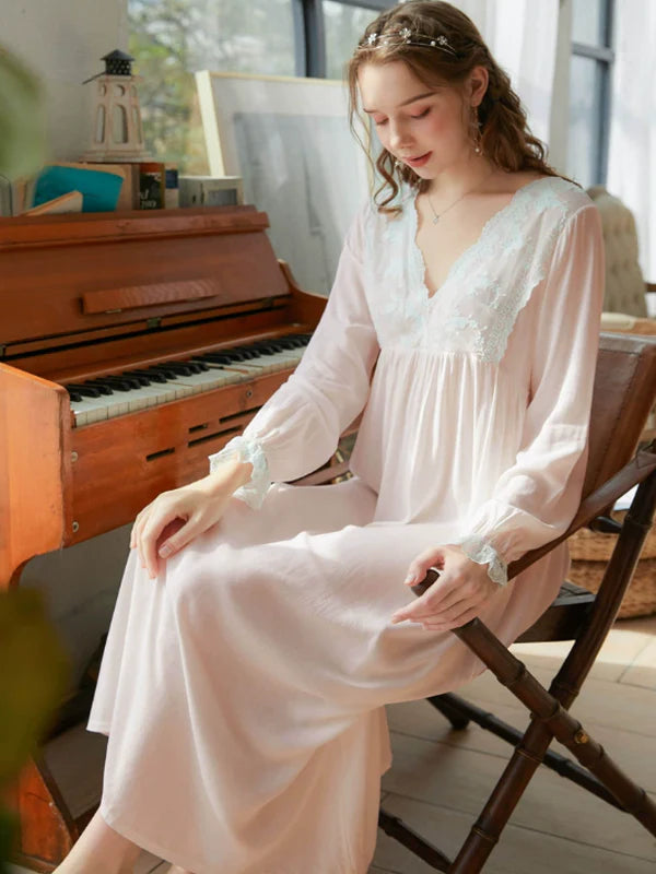 Pure White French Vintage Nightgown