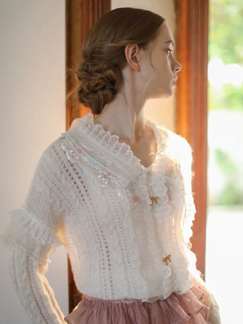 Romantic White Lace-Collared Blouse