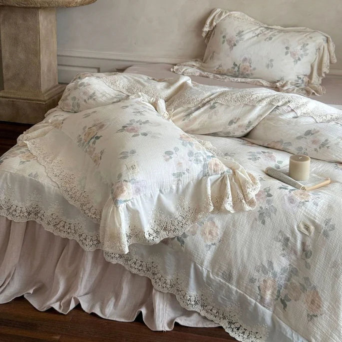 Vintage Rose Lace Trim Bedding Set