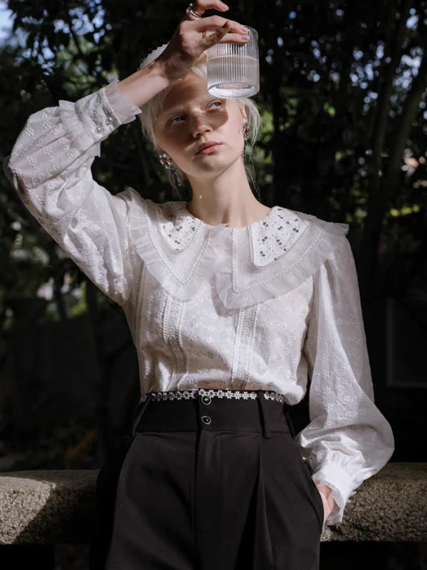 Layered Collar White Flower Blouse