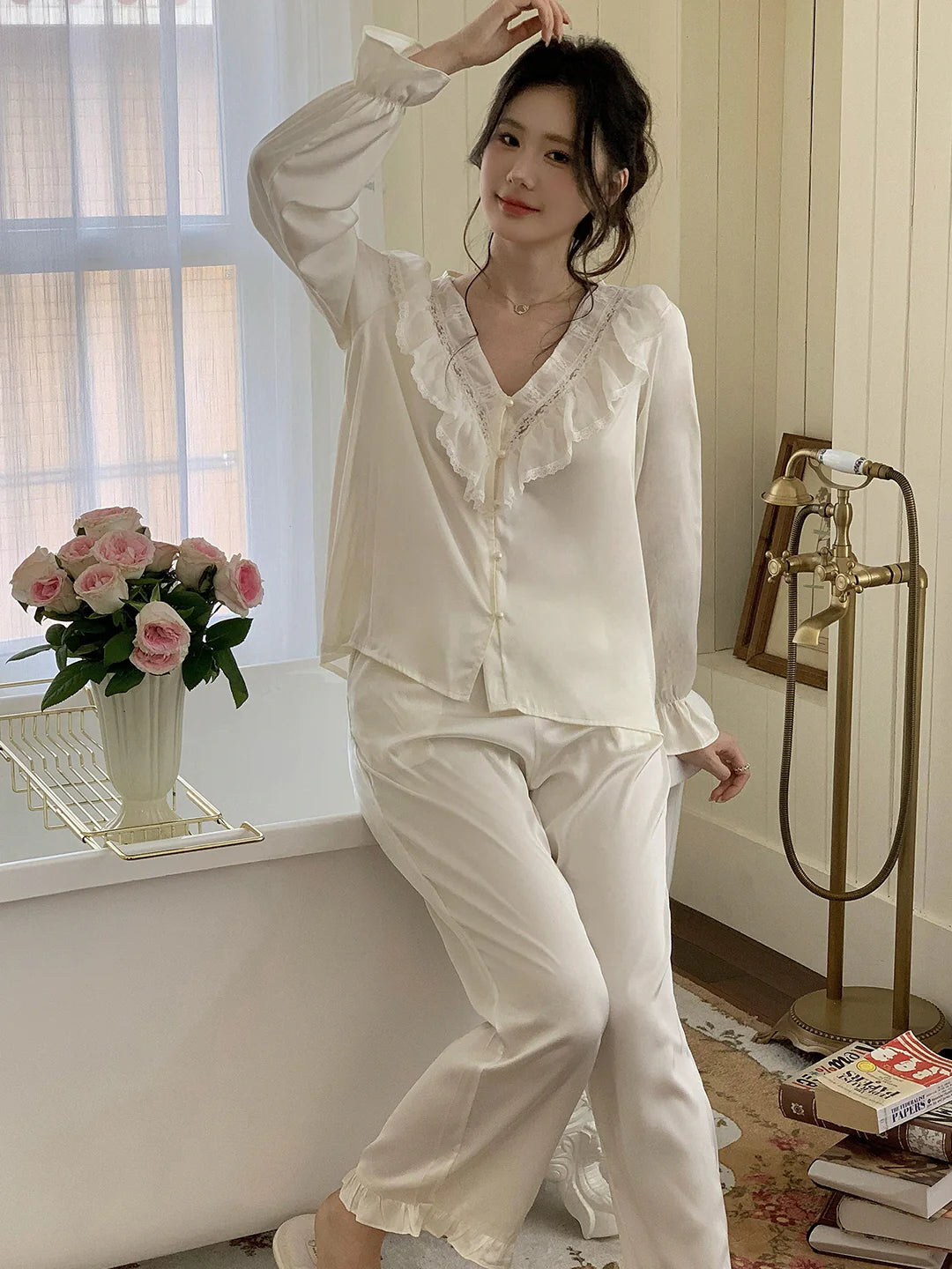 Vintage Ruffle Lace Cream Pajama Set