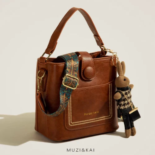 Retro Strap Crossbody Bucket Bag