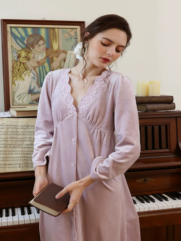 Romantic Wave Embroidery Nightgown