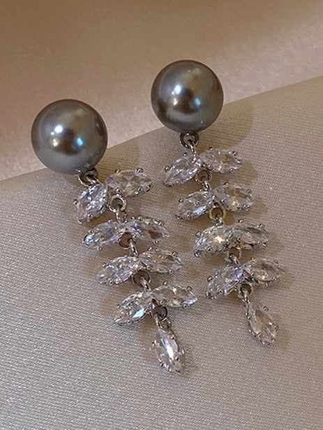 Grey Pearl Zircon Elegant Earrings
