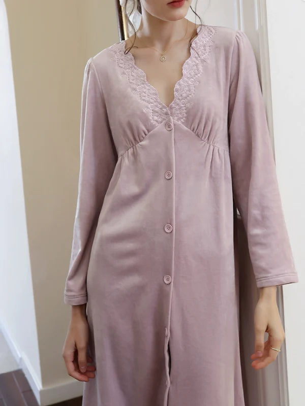Romantic Wave Embroidery Nightgown