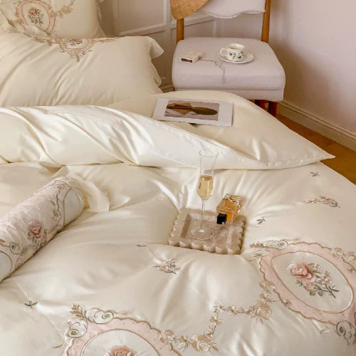 Elegant Blossom Princess Bedding Set