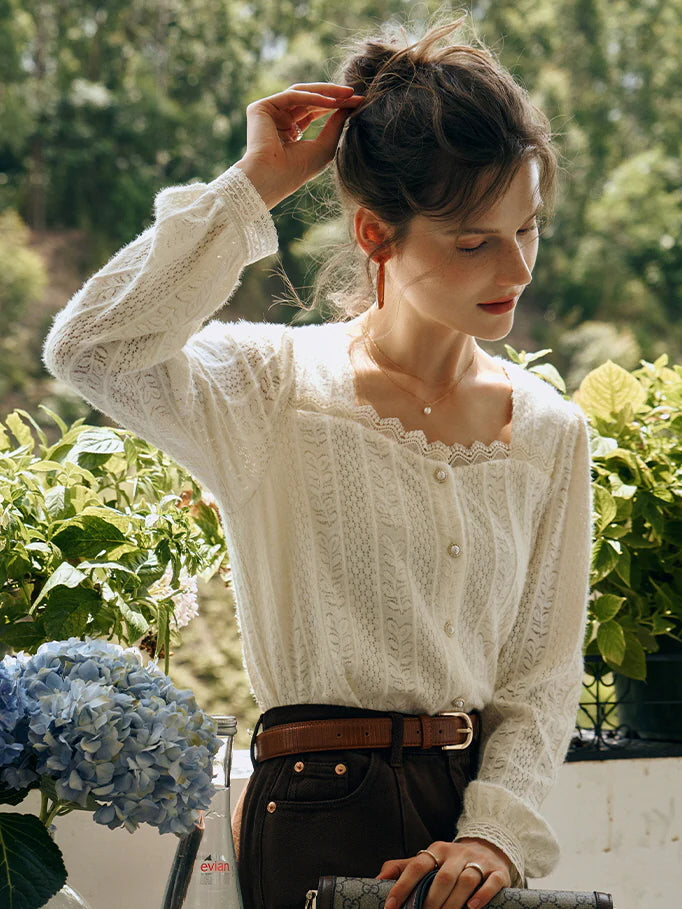 Romantic Pearl Button Knit Blouse