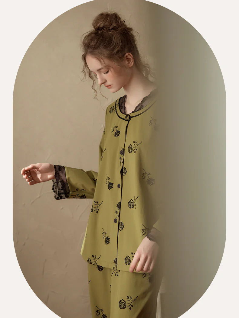 Vintage Rose Lace Trim Pajama Set