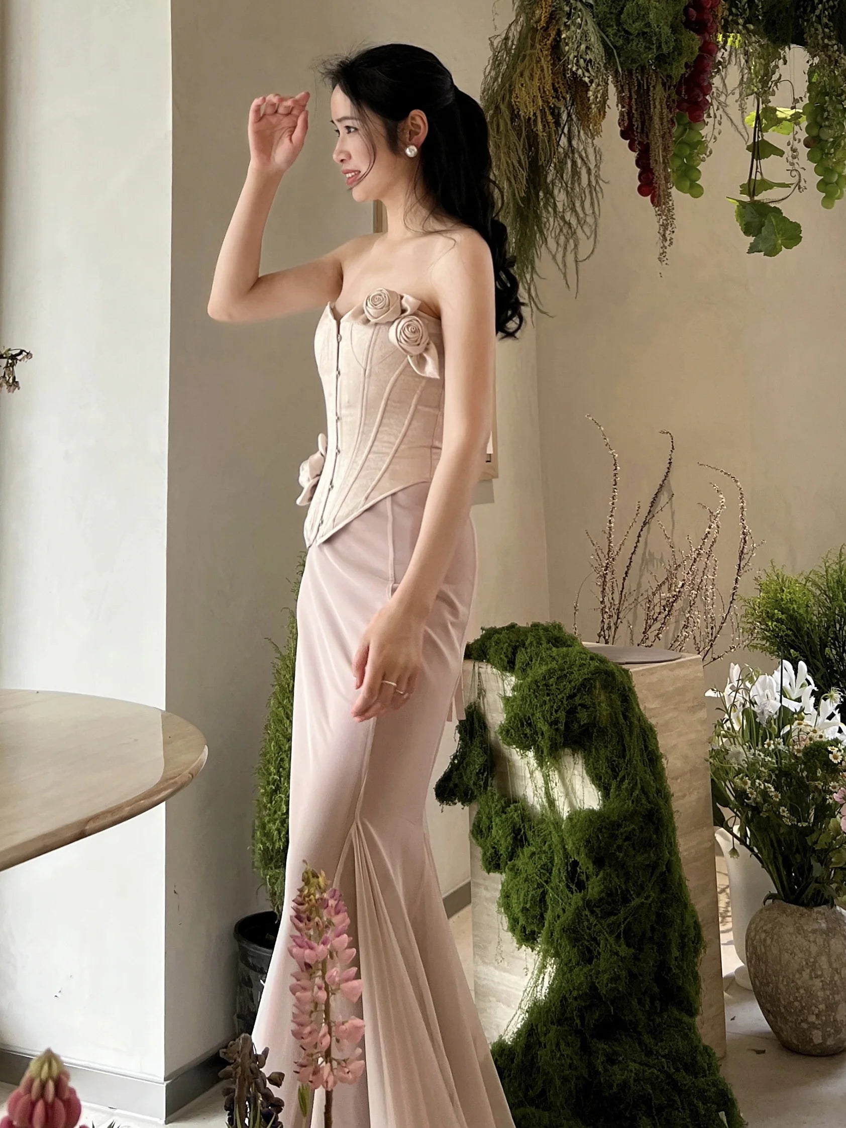 Blooming Ivory Rose Corset