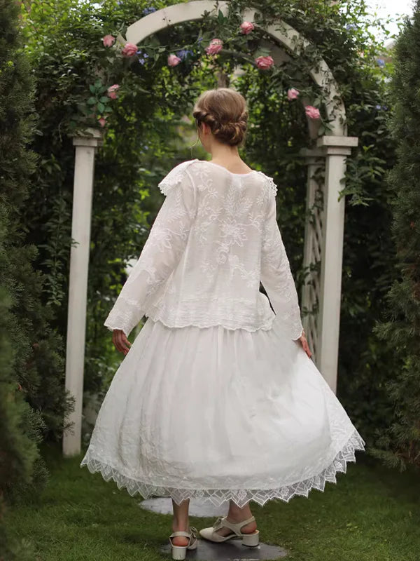 Round Collar Garden Embroidered Blouse