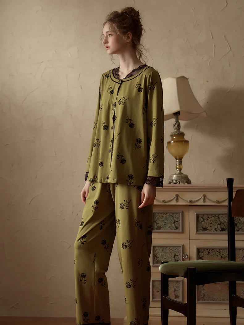 Vintage Rose Lace Trim Pajama Set