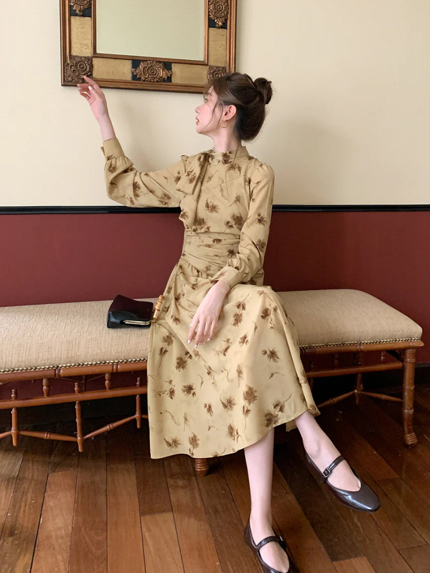 Vintage Floral Tie-Neck Dress