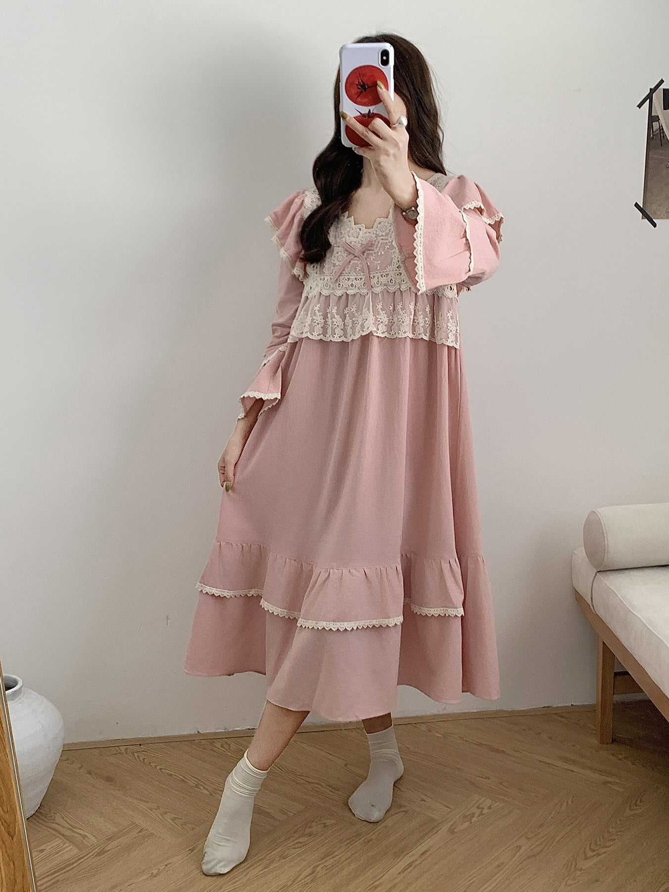 Vintage Lace-Trimmed Cozy Loungewear