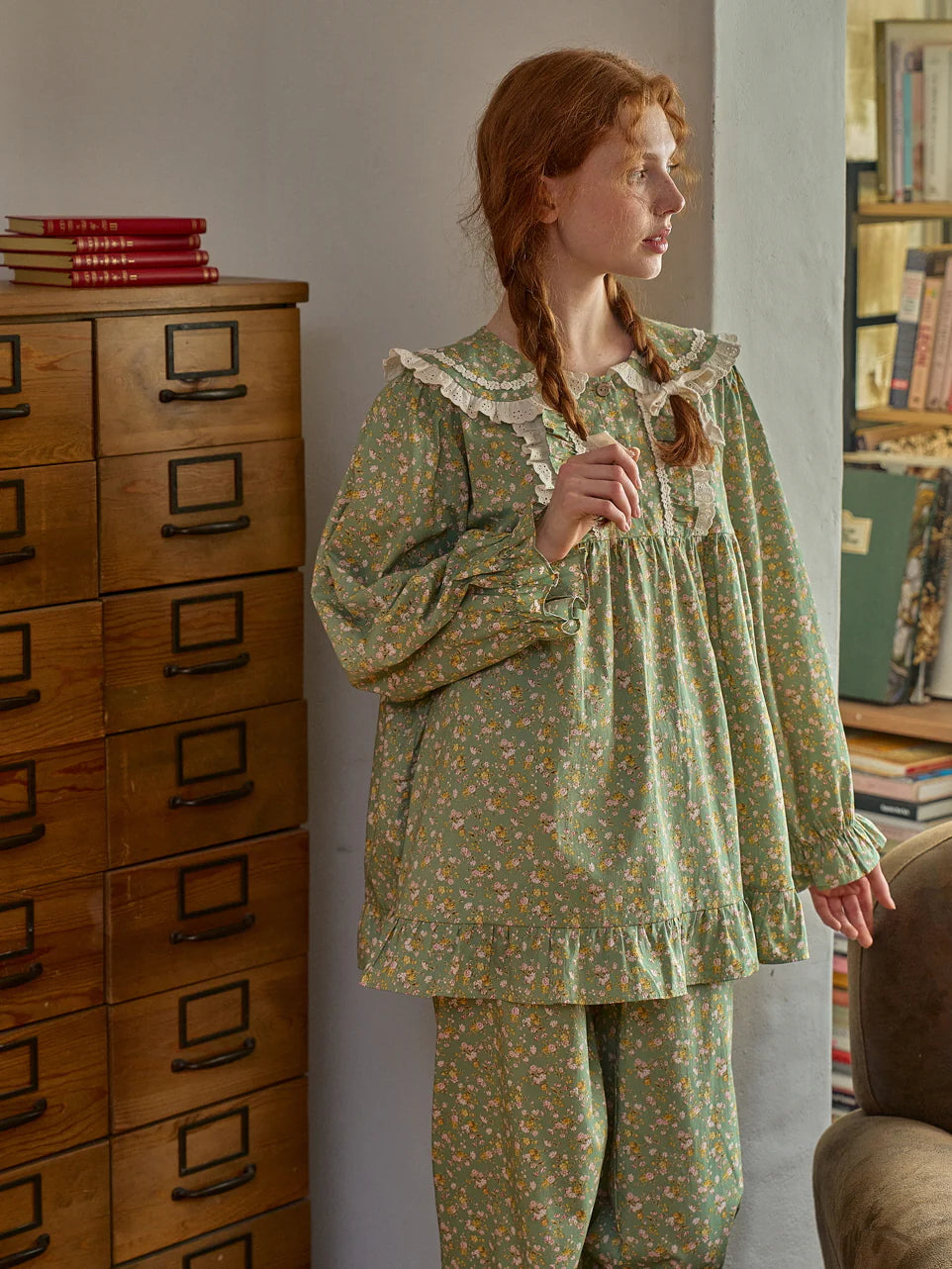 Green Floral Lace Trim Pajama Set