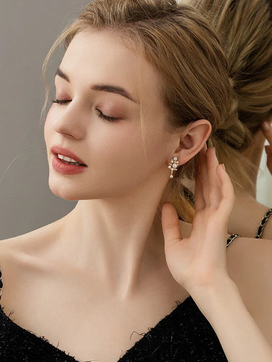 Elegant Pearl and Crystal Stud Earrings