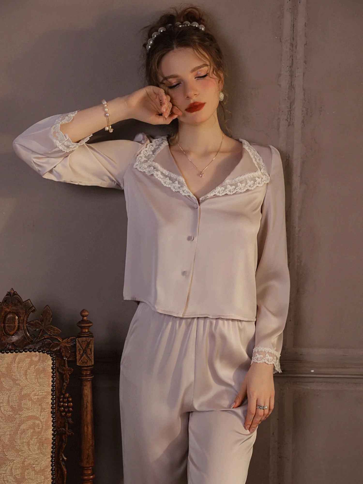 Elegant Lace Trim Loungewear Pajamas Set
