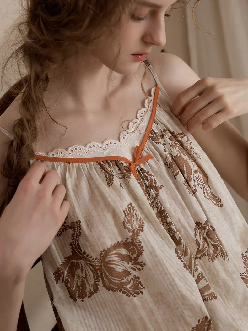 Woodland Toile Print Nightgown & Robe Set