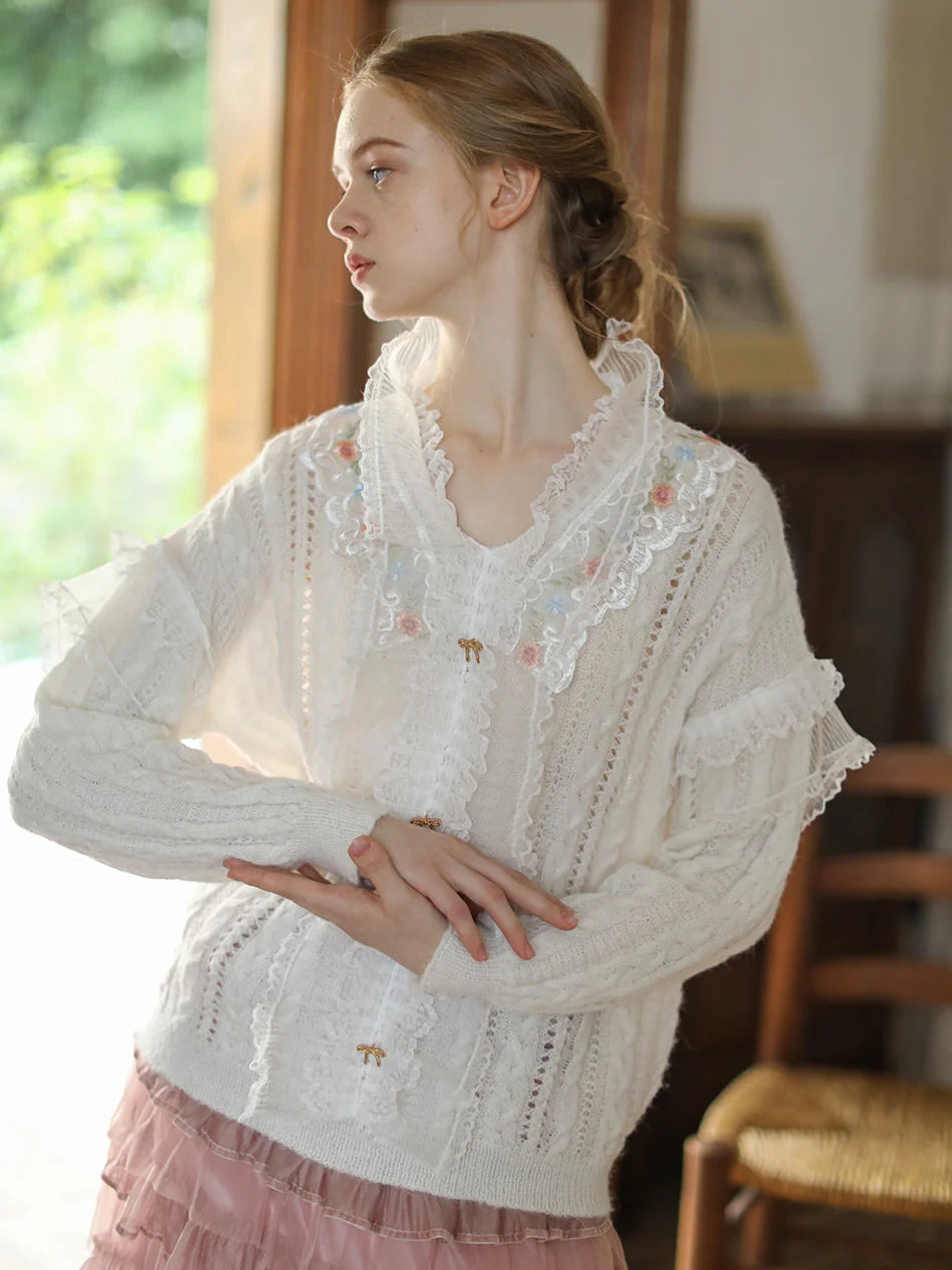 Romantic White Lace-Collared Blouse