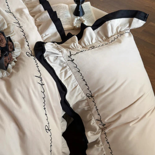 French Lettering Frill Bedding Set