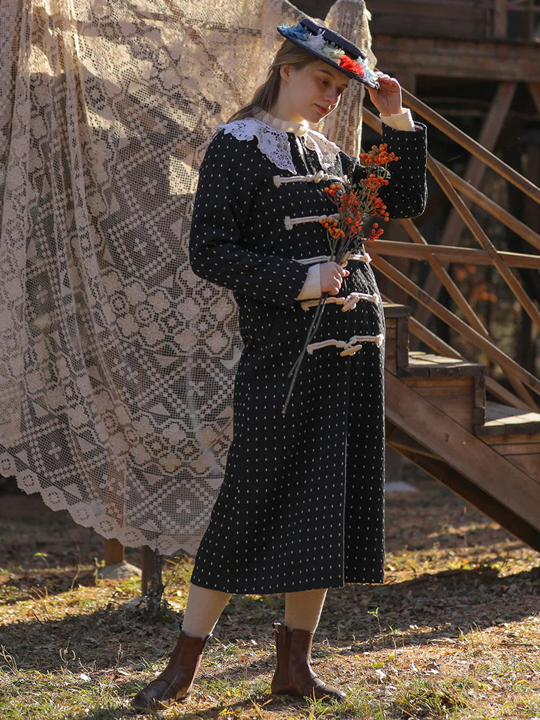 Vintage Polka Dot Lace Collar Coat