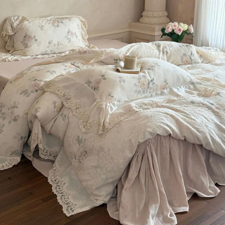 Vintage Rose Lace Trim Bedding Set
