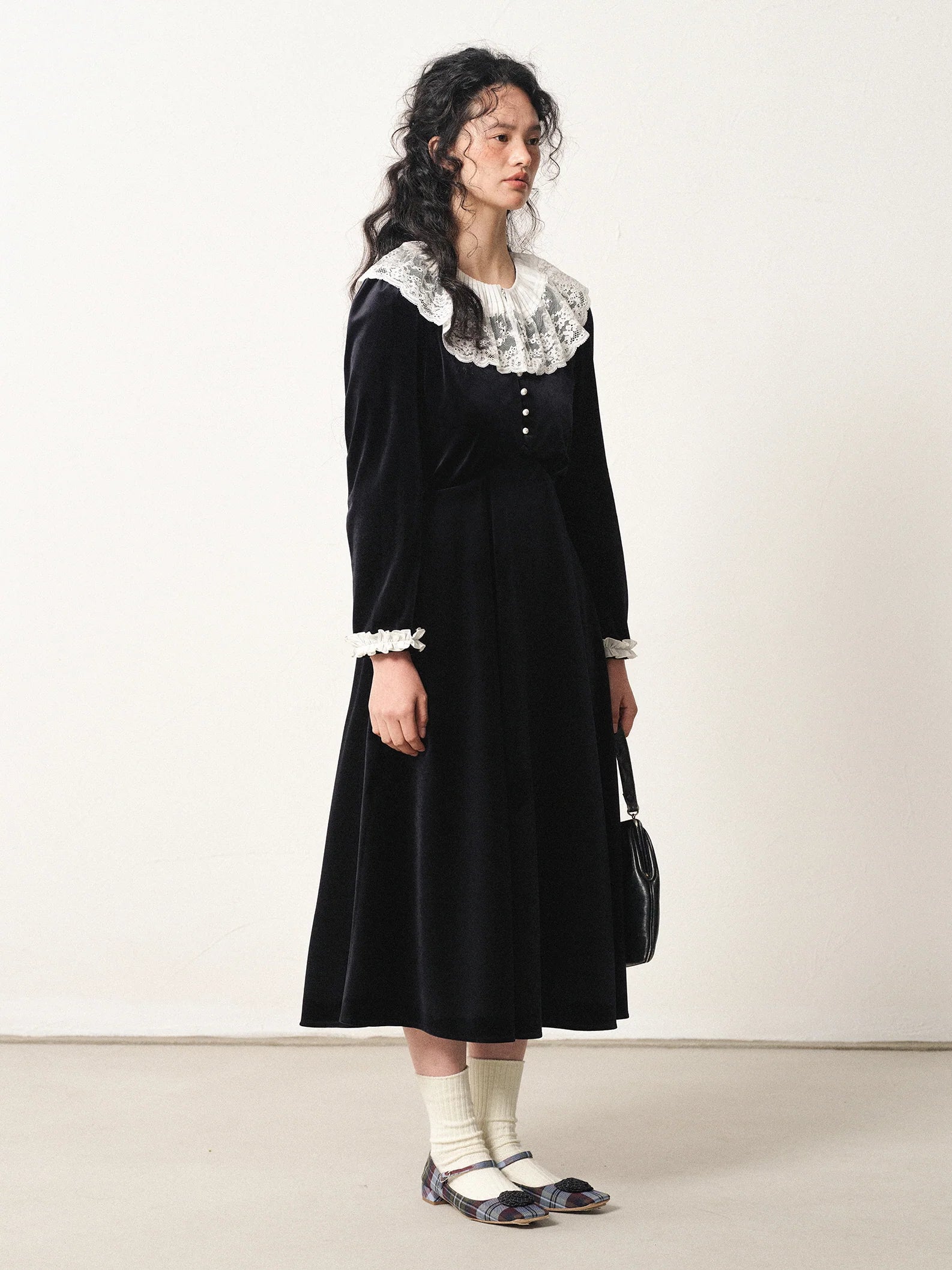 Vintage Velvet Lace Collar Dress