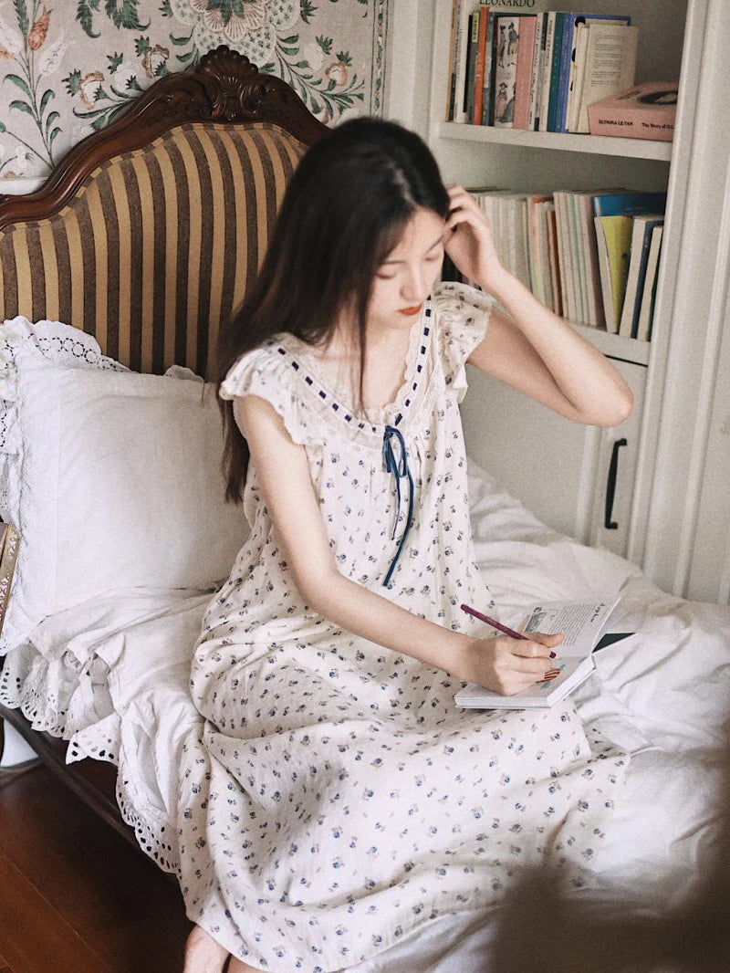 Bluebud Lace Ribbon Nightgown