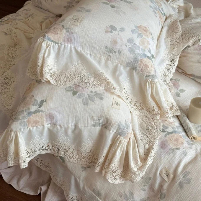 Vintage Rose Lace Trim Bedding Set
