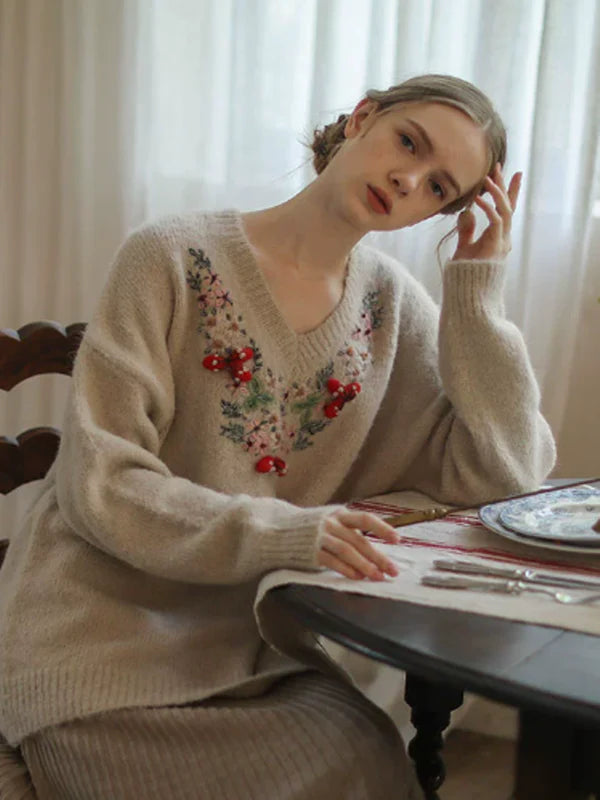 Elegant Floral Cashmere V-Neck Sweater