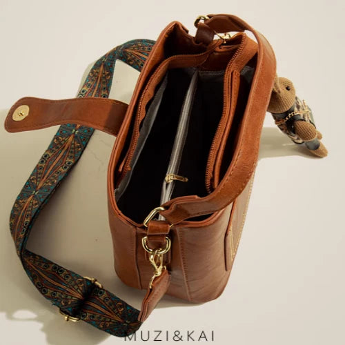 Retro Strap Crossbody Bucket Bag
