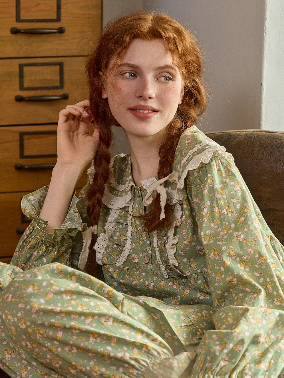 Green Floral Lace Trim Pajama Set