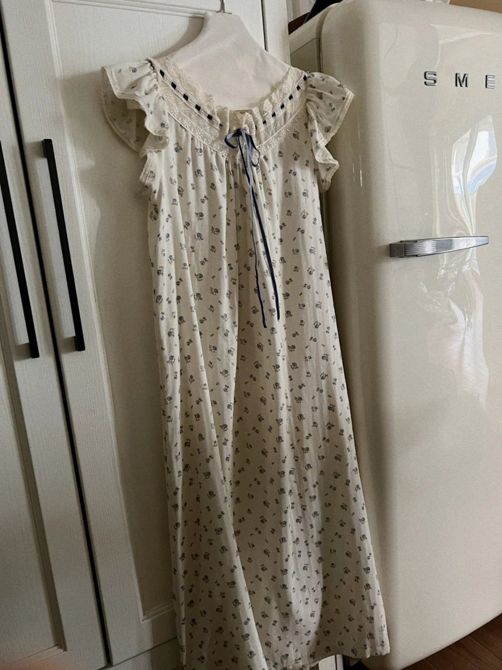Bluebud Lace Ribbon Nightgown