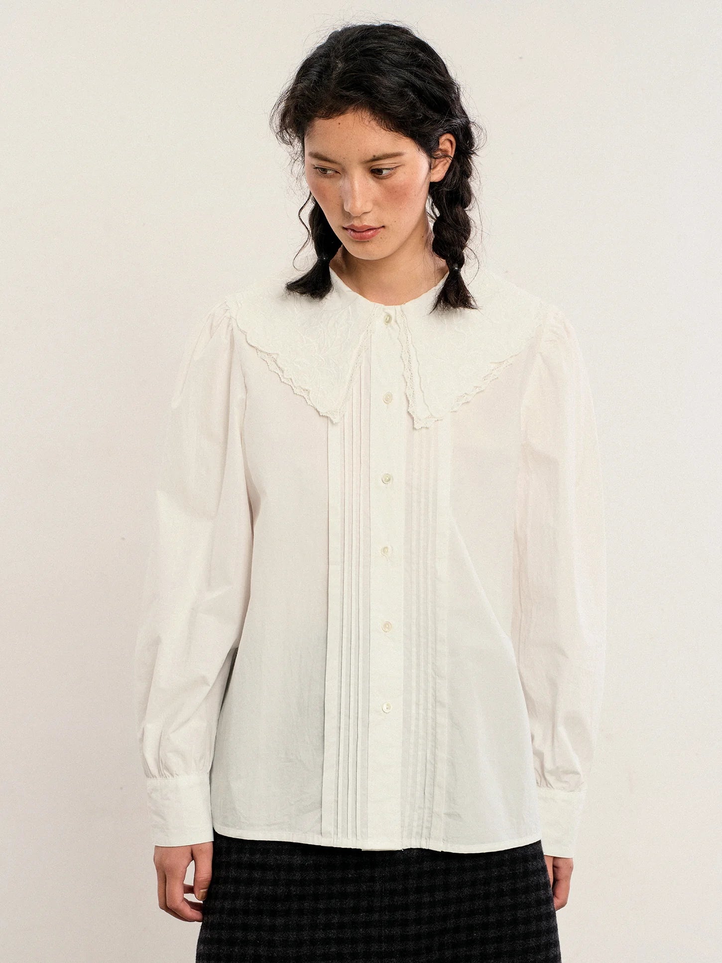 Vintage Embroidered Cotton Collar Blouse