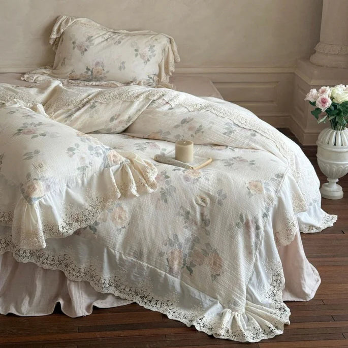 Vintage Rose Lace Trim Bedding Set