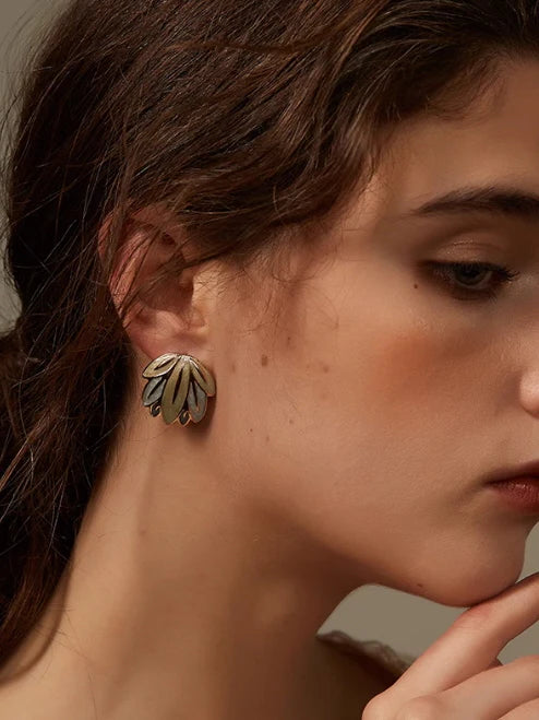 Vintage Leaf Stud Earrings