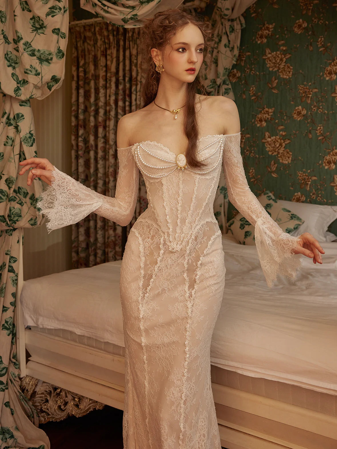 Victorian Elegance Off-Shoulder Lace Gown