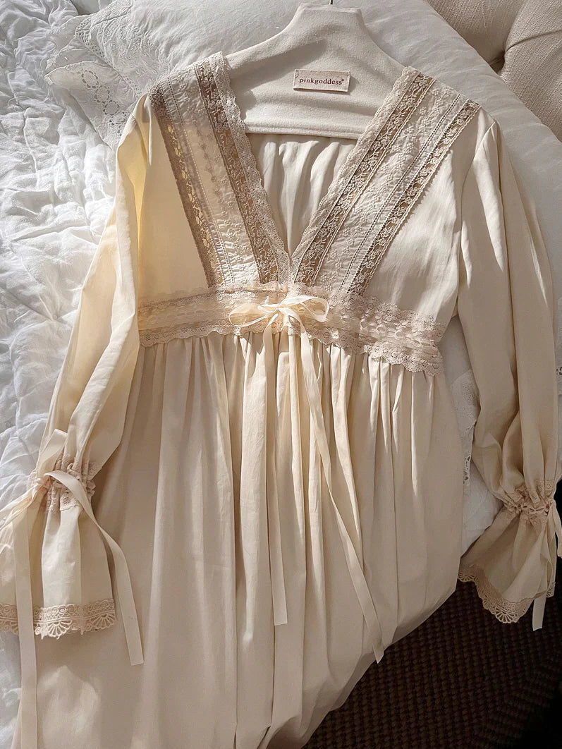 Retro Vintage Lace Dreams Nightgown