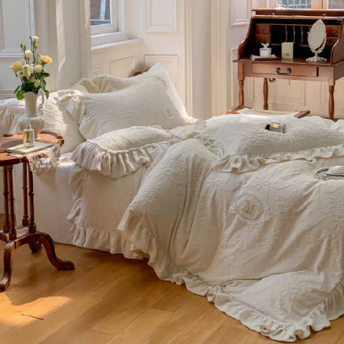 French Palace Velvet Bedding Set