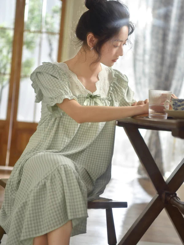 Morning Meadow Checkered Sleepwear