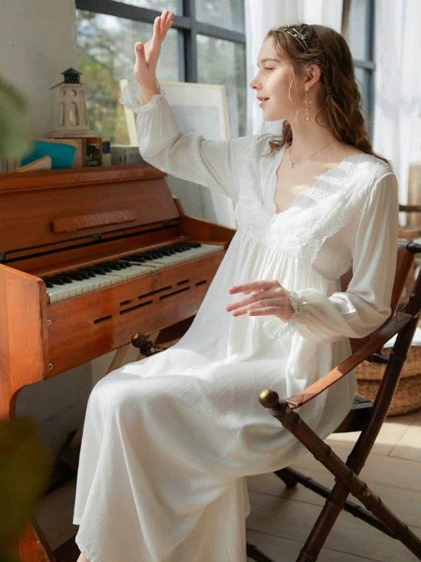 Pure White French Vintage Nightgown