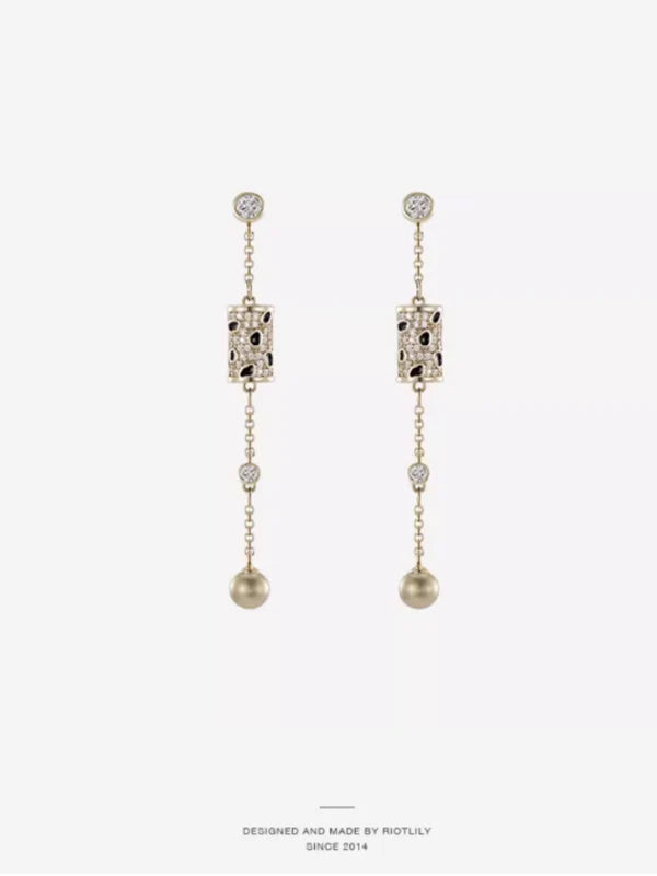 Fantastic Jungle Vintage Earrings