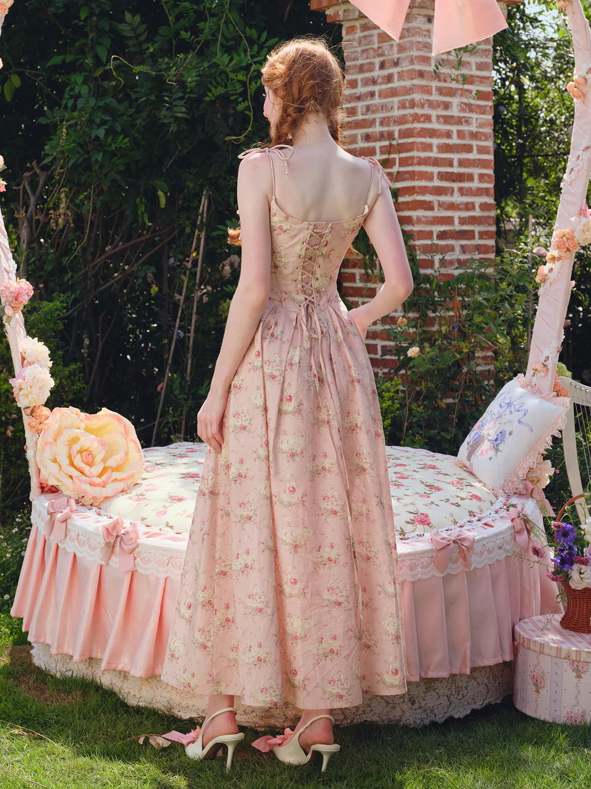 Pastoral Pink Vintage Floral Lace-Up Dress