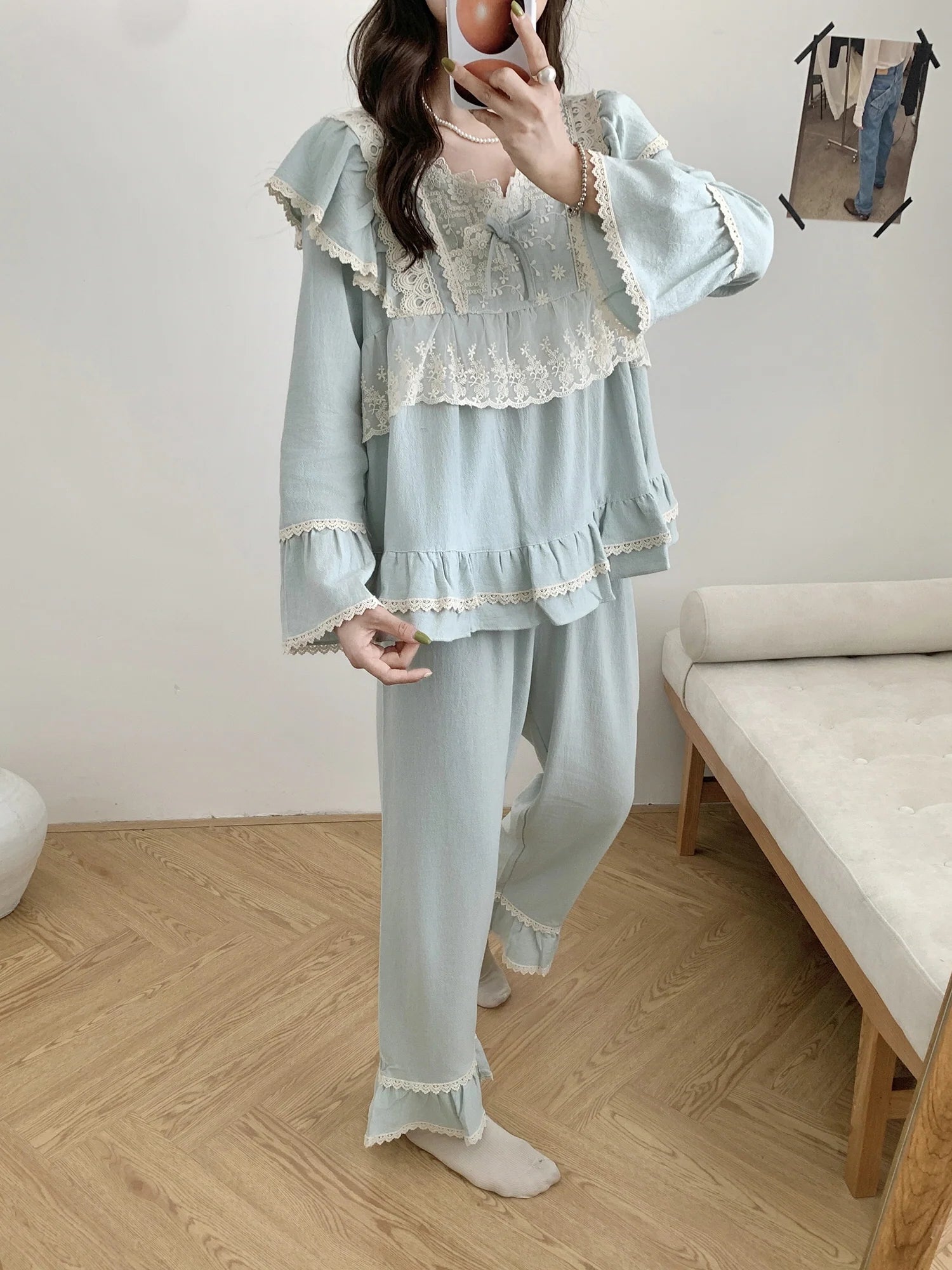 Vintage Lace-Trimmed Cozy Loungewear