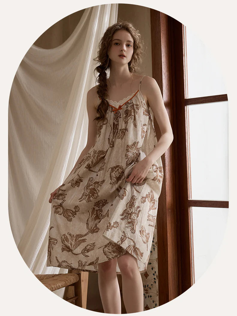 Woodland Toile Print Nightgown & Robe Set