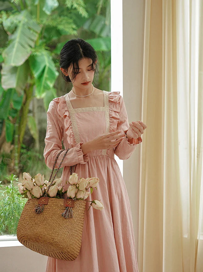 Lily's Romantic Retro Pink Dress