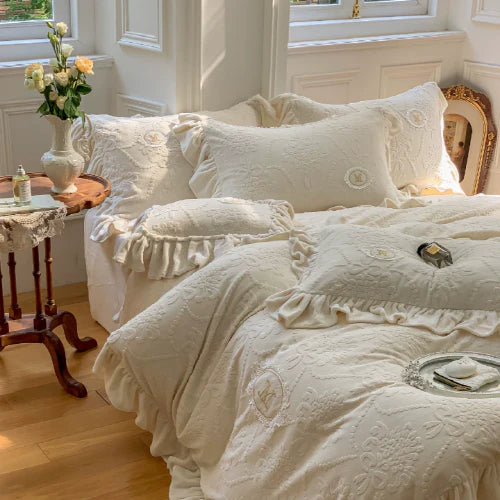 French Palace Velvet Bedding Set